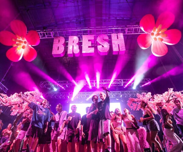 La Fiesta Bresh llega al mítico escenario del Polideportivo
